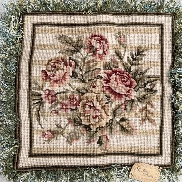 NWT Vintage Floral Handwork Needlepoint Pillow Cover Velvet Cotton Wool Roses - Picture 1 of 5